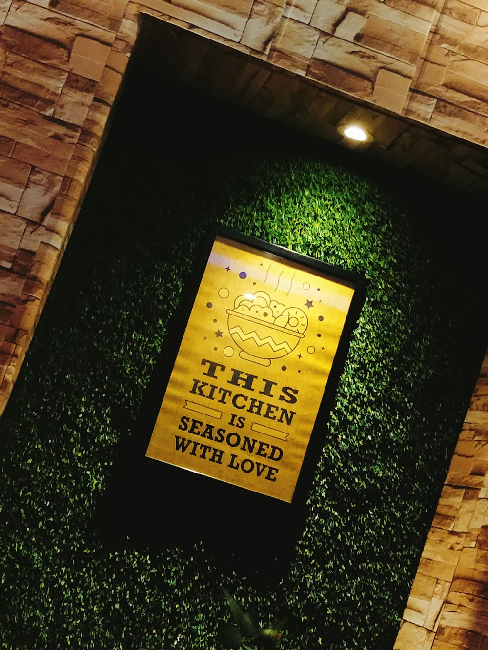 Saffron Restaurant and Caterers
